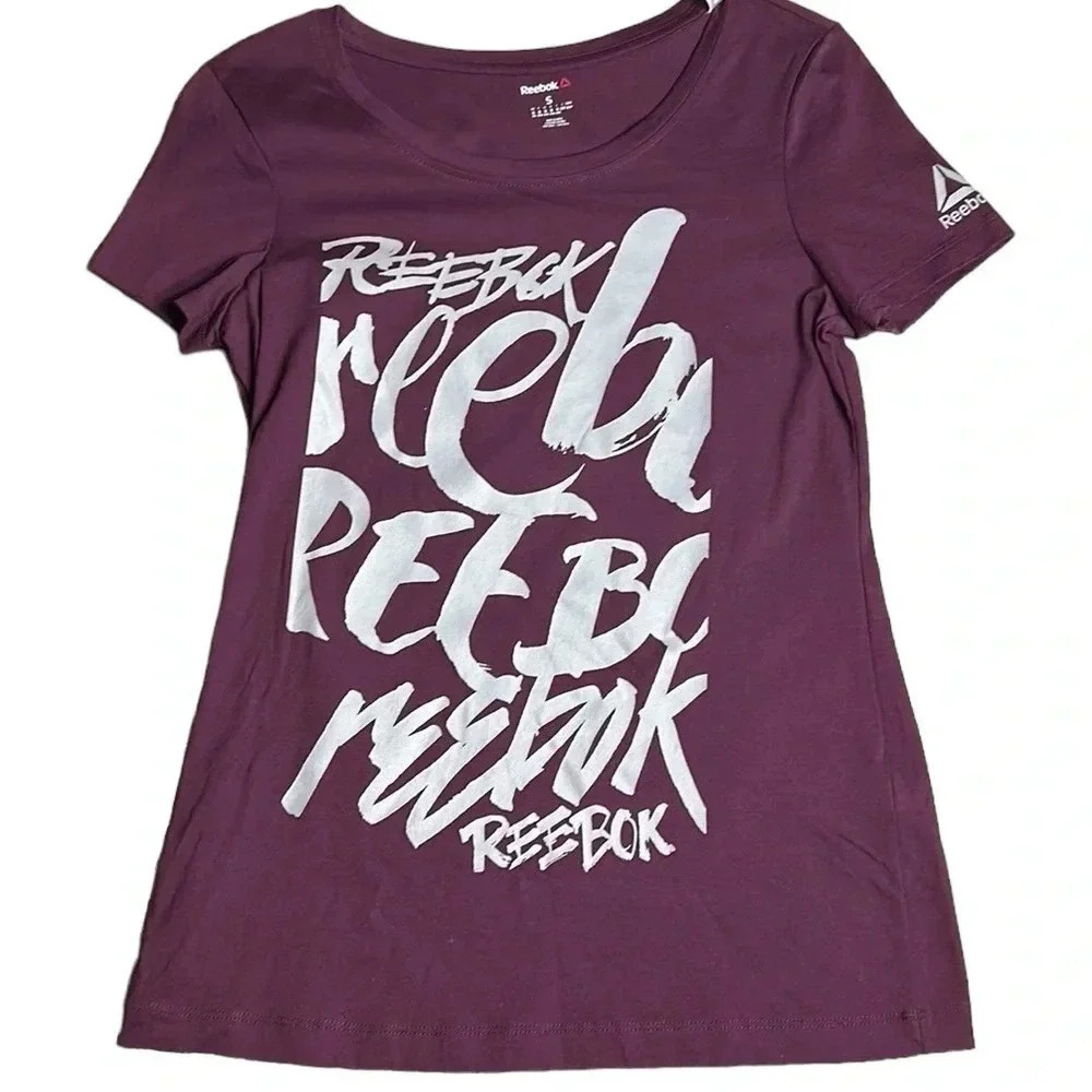 Vintage  NWT Reebok  shirt ,women S , graphic T shirt ,logo,purple,gym,relax